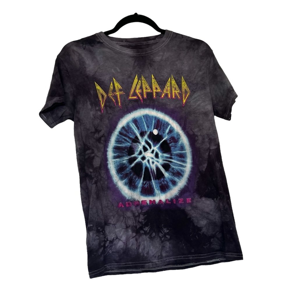 DEF LEPPARD | black concert graphic tshirt
